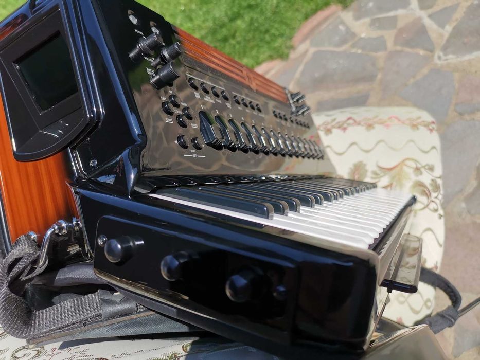Acordeon Bugari Evo Bijuterie