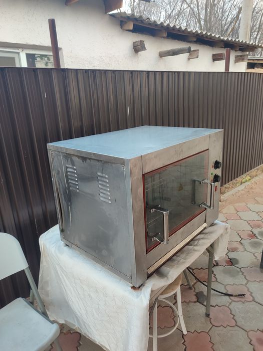 Гриль печь в хорошем состоянии