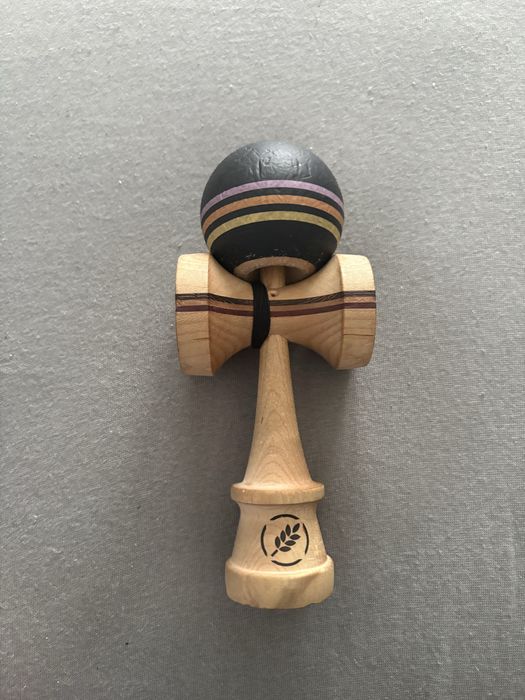 Vand kendama cereal black valley