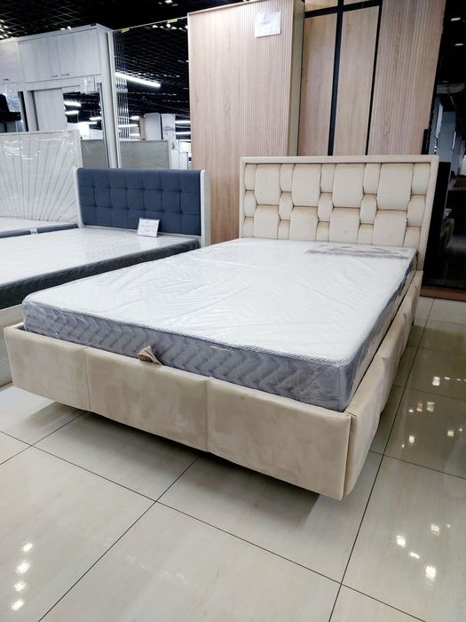 Кровать полуторка Фабричное. Можно купить в рассрочку но без скидок!
К