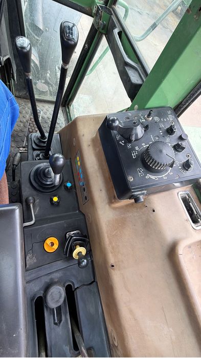 Vând Fendt 614 LSA Turbomatik
