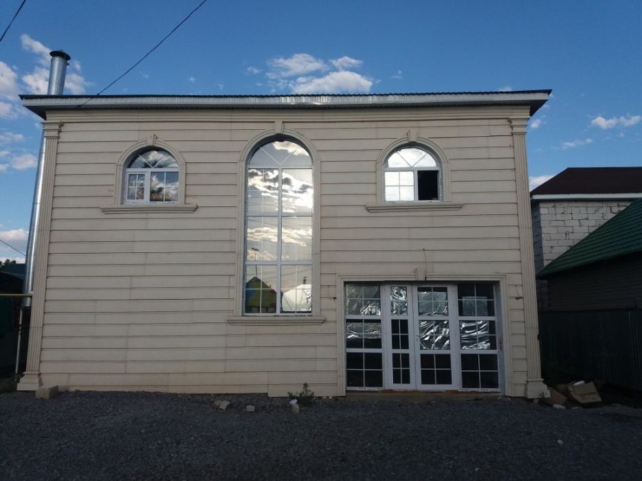 Окна, двери, балконы, витражи