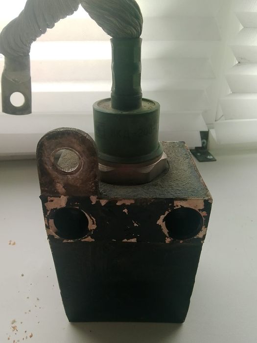 Продам диоды ВКД-200