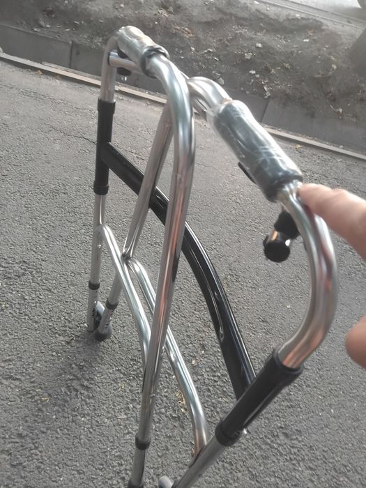 Ходунки для взрослых