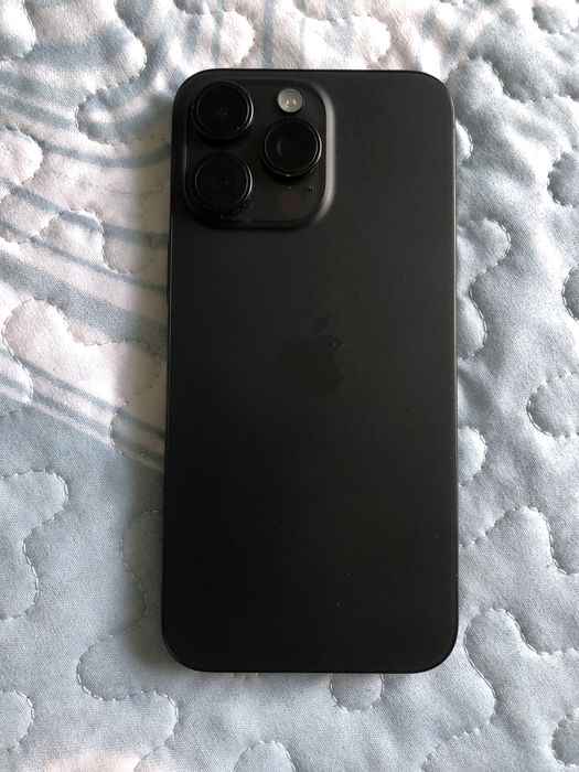 Iphone 15 pro max impecabil