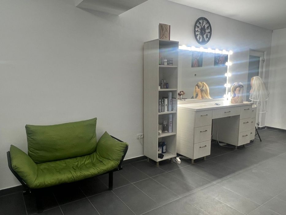 Mobila Salon Machiaj  Acasa / Studio