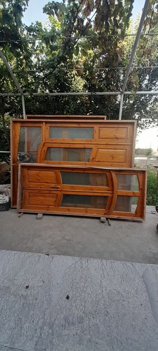 Eshiklar sotiladi