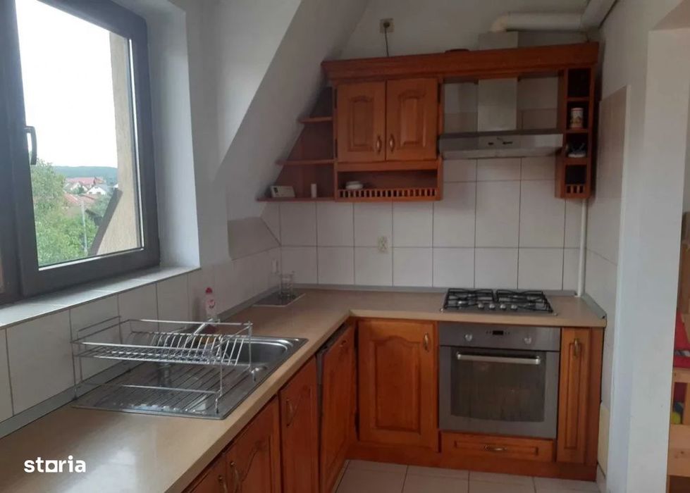 Apartament 3 camere si 2 balcoane in Europa