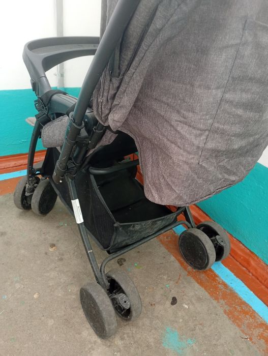 Прогулочная коляска