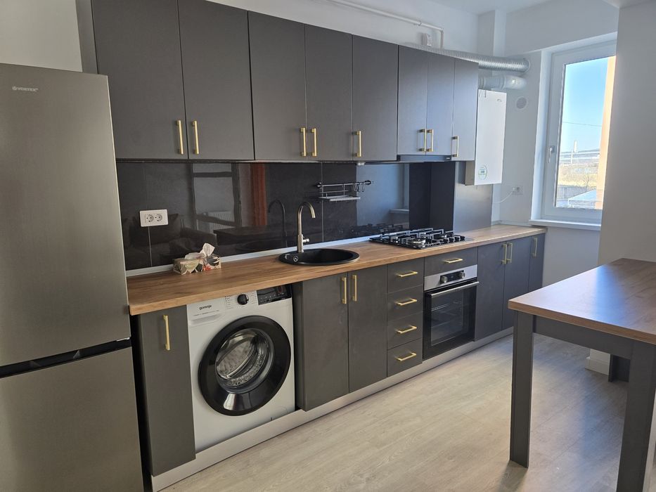 Apartament 2 camere (prima chirie)