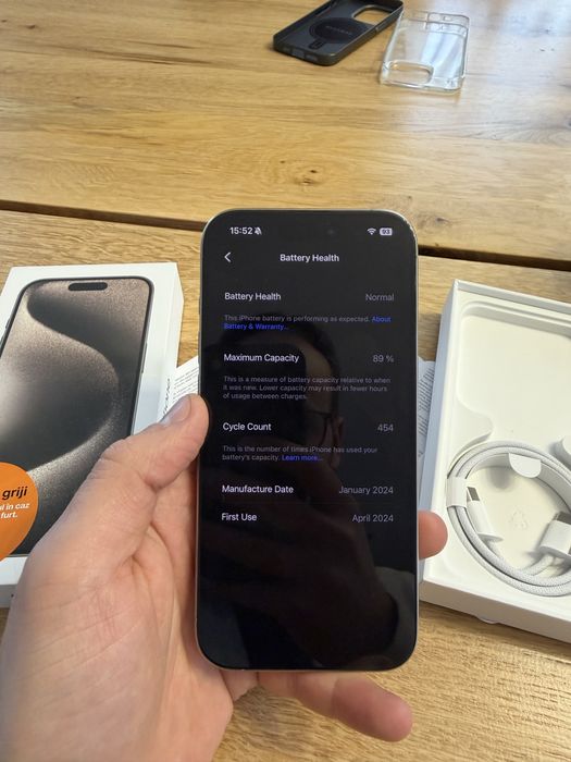 iPhone 15 Pro 256 GB Natural Titanium