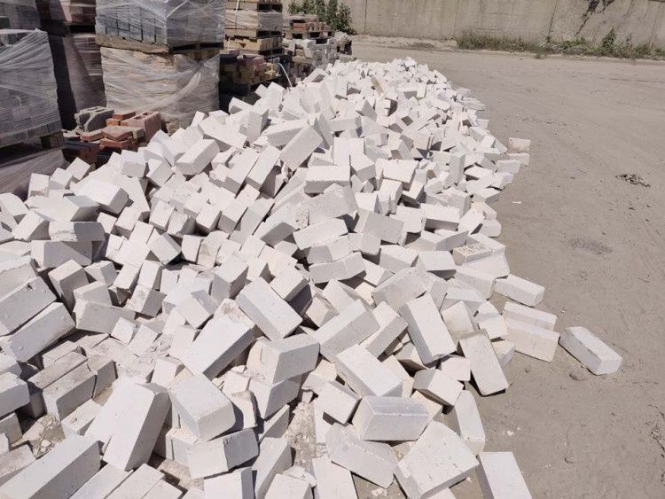 Кирпич силикатный