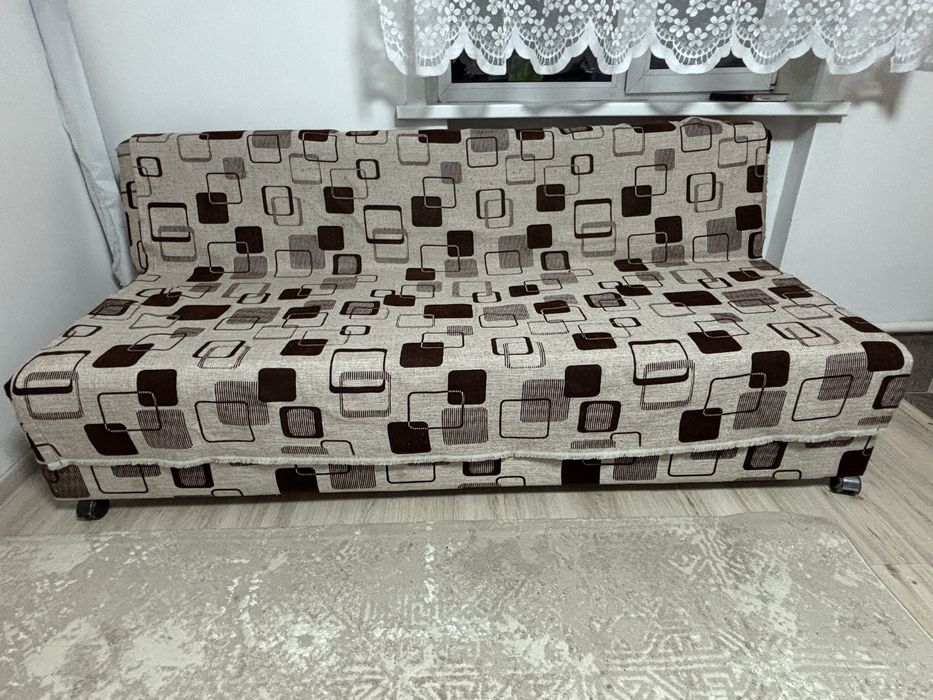 Диван сочный мощный