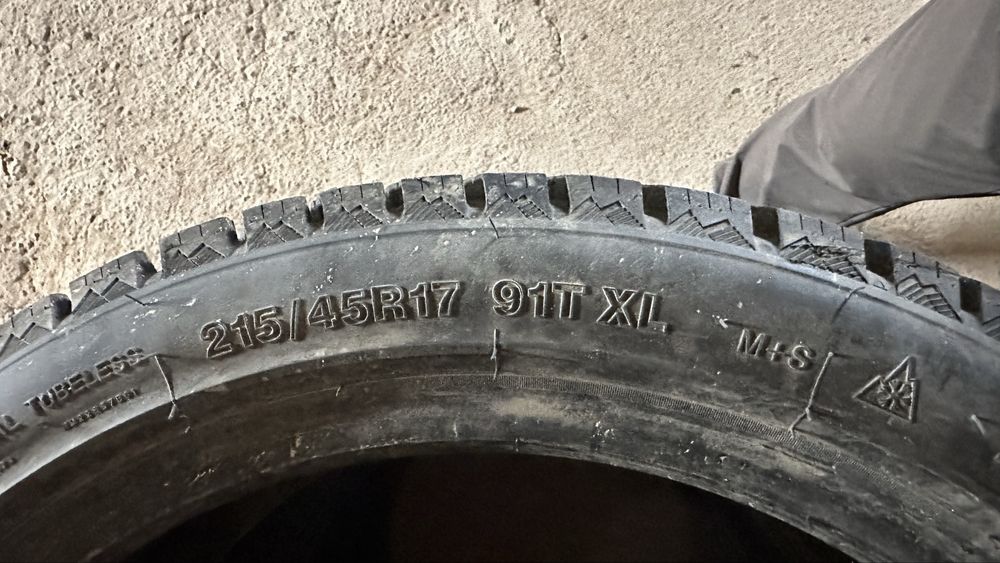 Новый шины с шпови