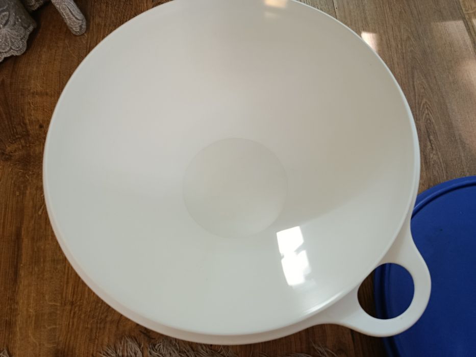 Посуда чашка пластиковая Tupperware