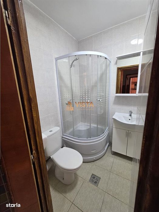Apartament 4 camere, zona Racadau