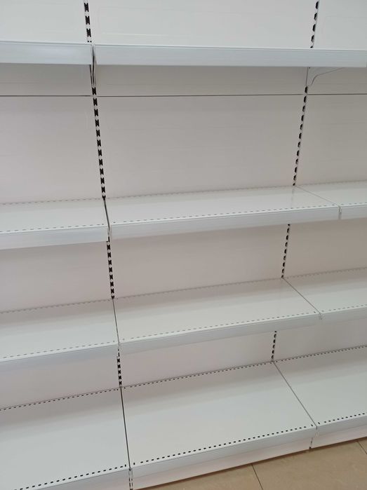 Крайстенни метални стелажи  /нови/ на склад