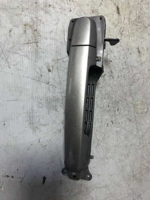 maner usa exterior dreapta fata toyota corolla