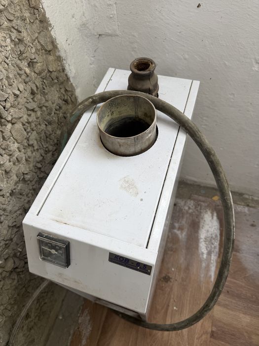 Продам газовый котел напольный