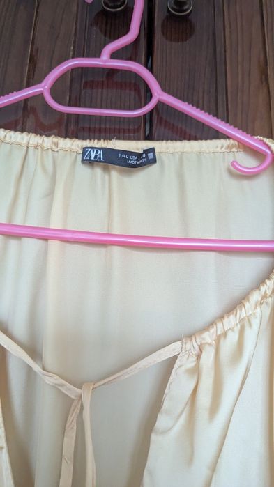 Дамски блузи Zara M