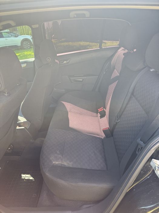 Vand opel astra h hatcback