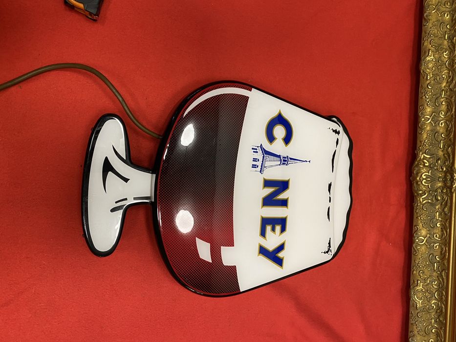 Винтидж светеща реклама на белгийска бира