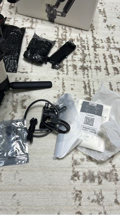 продам Dji RONIN RS3 COMBO