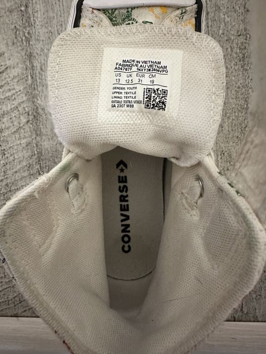 Обувь на девочку  Converse , размер 31-32, оригинальные.