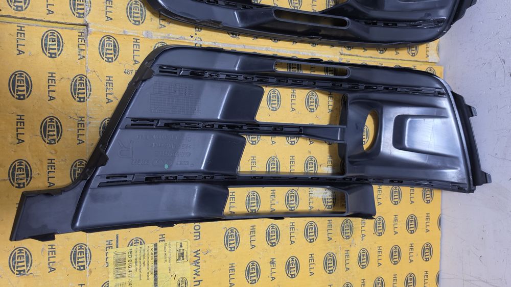 Grila bara fata S Line Audi Q7 4M 4M0807681E 4M0807682E