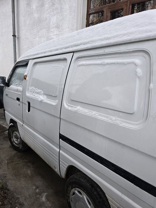 Damas Van sotiladi srochni