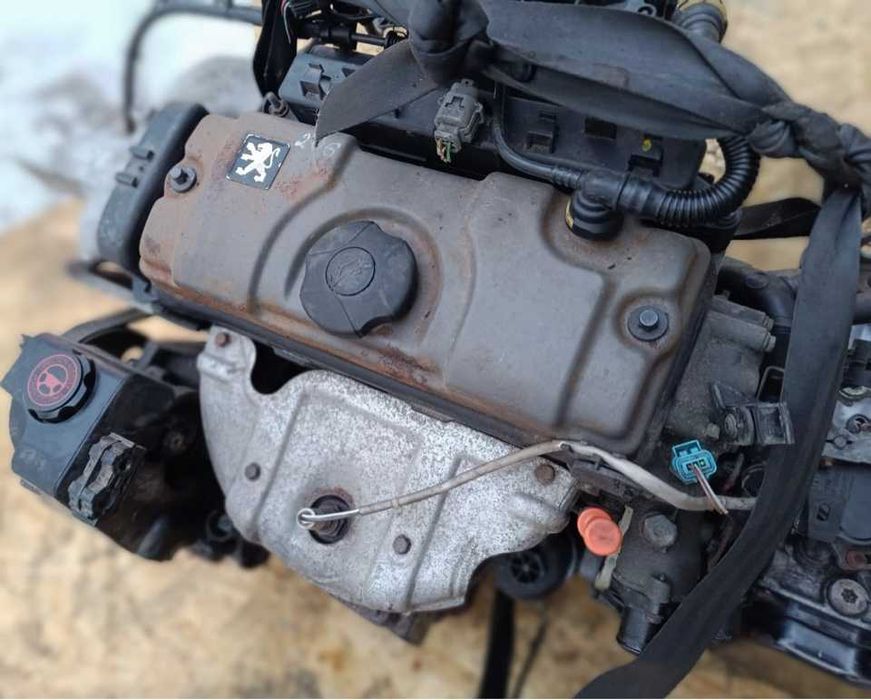 двигатель 1.4см (KFW) на Пежо 206 привозной европеец