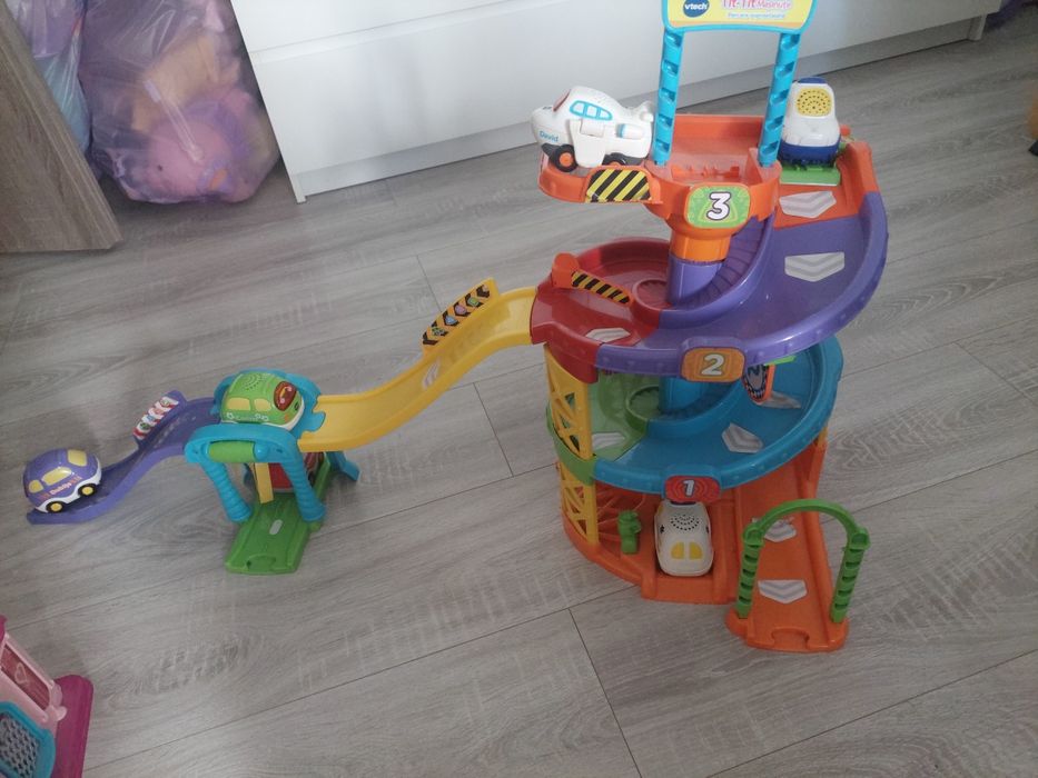 Parcare supraetajata, 1-5 ani, Vtech Tit-Tit Masinute