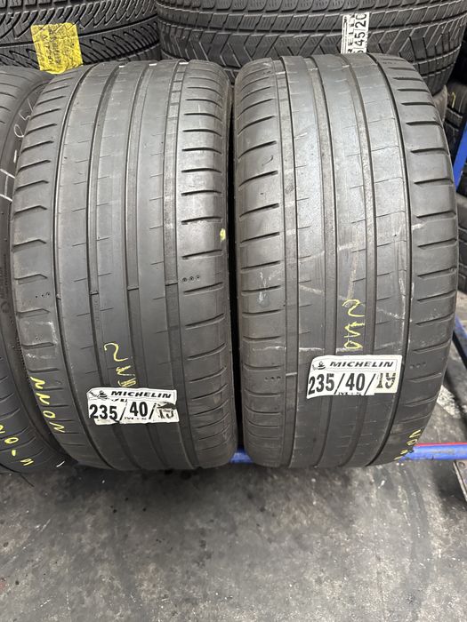 235/40/19 Michelin