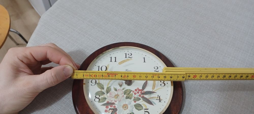 Ceas perete englezesc