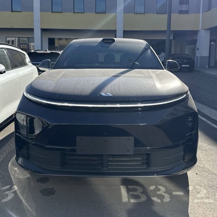 Lixiang L6 max 2024 йил