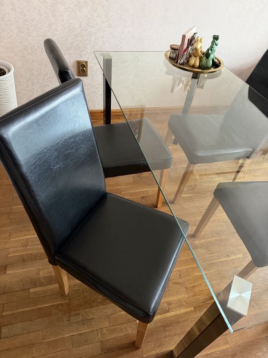 Сръклена Трапезна Маса с 4 стола