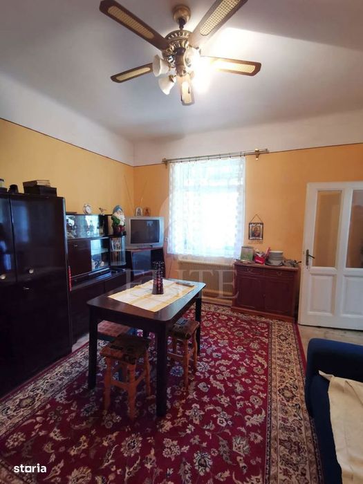 Casa 2 camere în zona spitalul Clujana