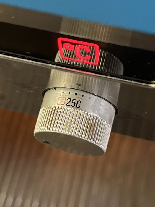 SIMENS фурна за вграждане