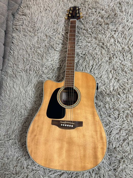 Chitară electro-acustică Takamine GD51CE-LH-NAT pentru stângaci (left-handed), în stare bună