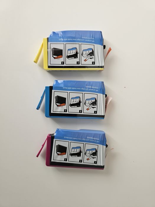 Set 3 cartuse cerneala HP 364 originale, Cyan, Magenta, Yellow