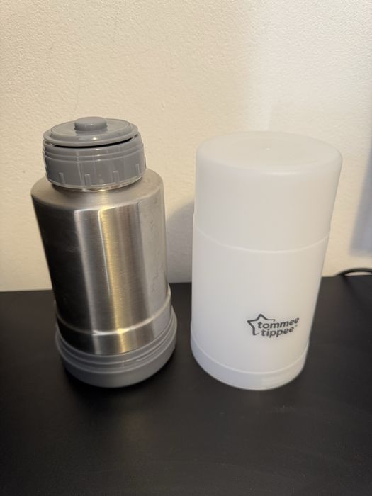 Incalzitor si termos pentru biberoane si calatorii Tommee Tippee