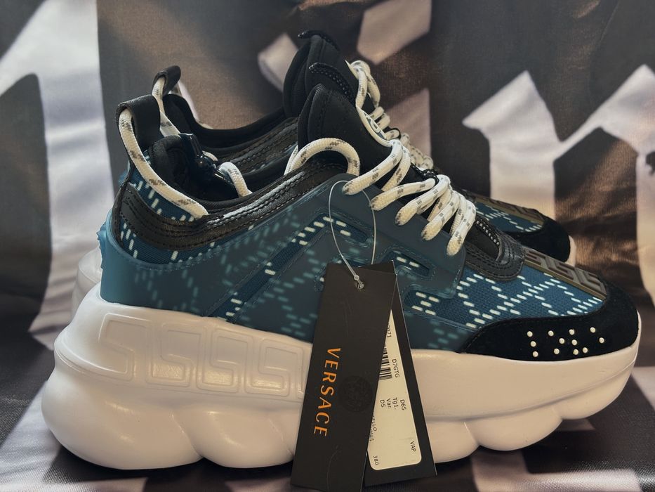 Adidasi Versace Chain Reaction colectie albastra