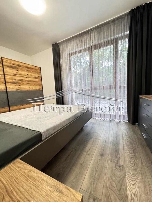 Дава се под наем Двустаен апартамент в к.к. Св.Св. Константин и Елена - 95 кв.м за 550 € - Снимка #8