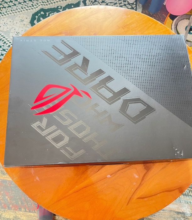 Laptop ASUS - ROG Strix SCAR 17 17.3" Gaming Laptop - AMD Ryzen 9, RTX 3080, 2 TB SSD