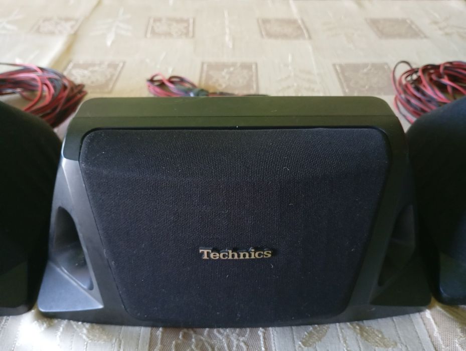 Централен високоговорител Technics + 2  усилвателя