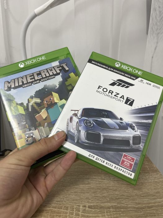 Игровая приставка Xbox one s