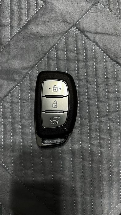 Продам ключи от Хюндай байон