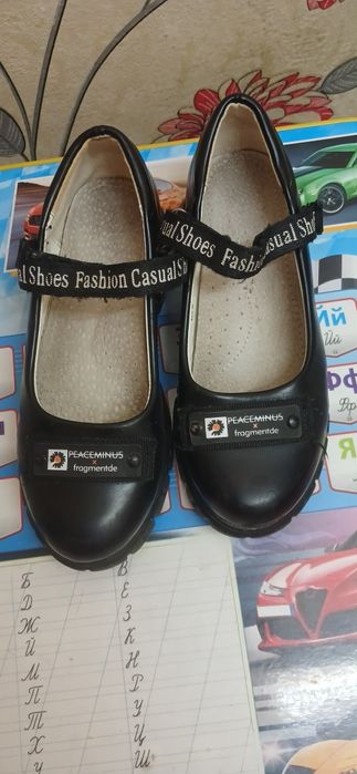 Продам туфельки б/у