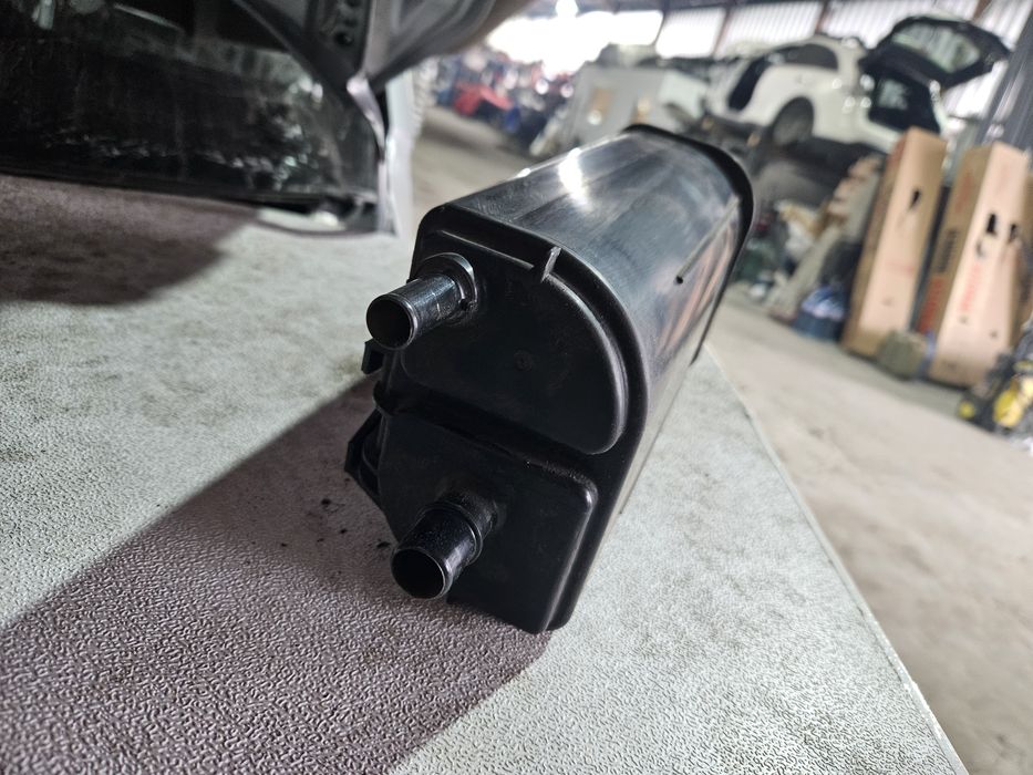 Филтър активен въглен за Toyota Rav4 2.5i plug-in