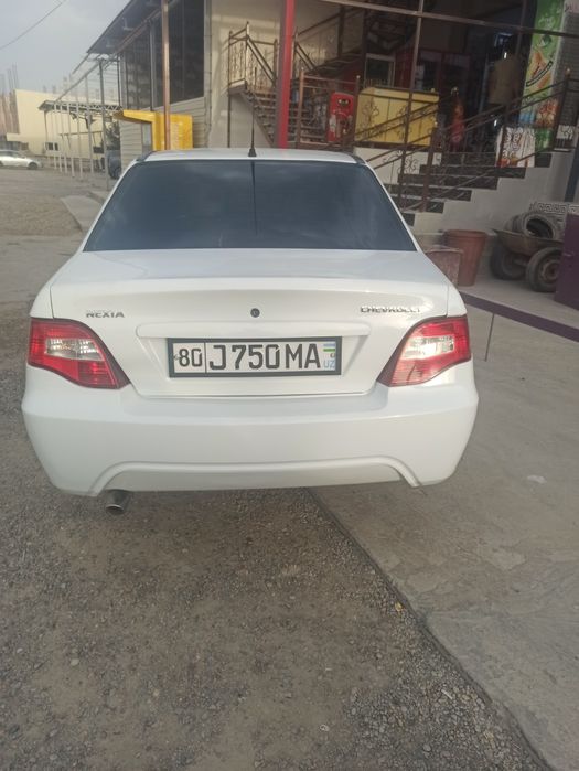 Neksiya avtomobili vikubga varyantga ijaraga Xam beriladi